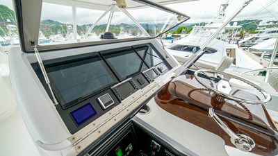 2023 Viking 73 Convertible "Free Spool"