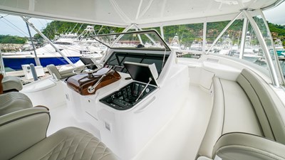 2023 Viking 73 Convertible "Free Spool"