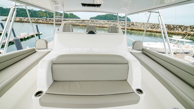2023 Viking 73 Convertible "Free Spool"