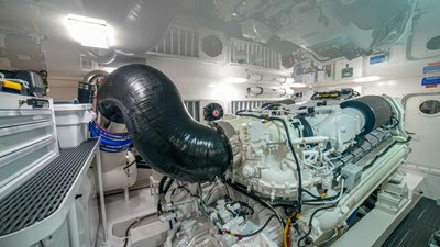 2023 Viking 73 Convertible "Free Spool"