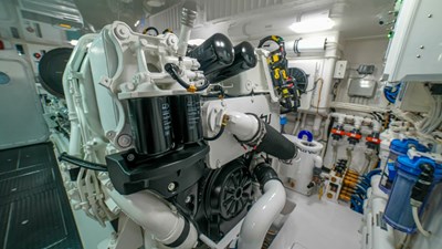 2023 Viking 73 Convertible "Free Spool"