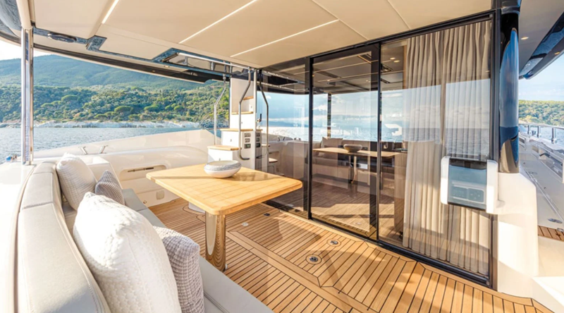 PEARL 1 - Yacht zu verkaufen