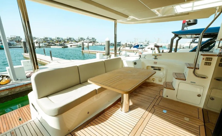 PEARL 1 - Yacht zu verkaufen