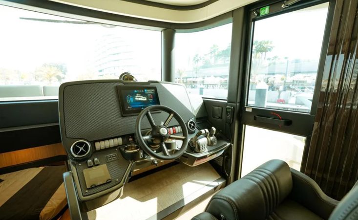 PEARL 1 - Yacht zu verkaufen