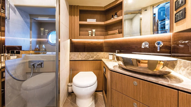PEARL 1 - Yacht zu verkaufen