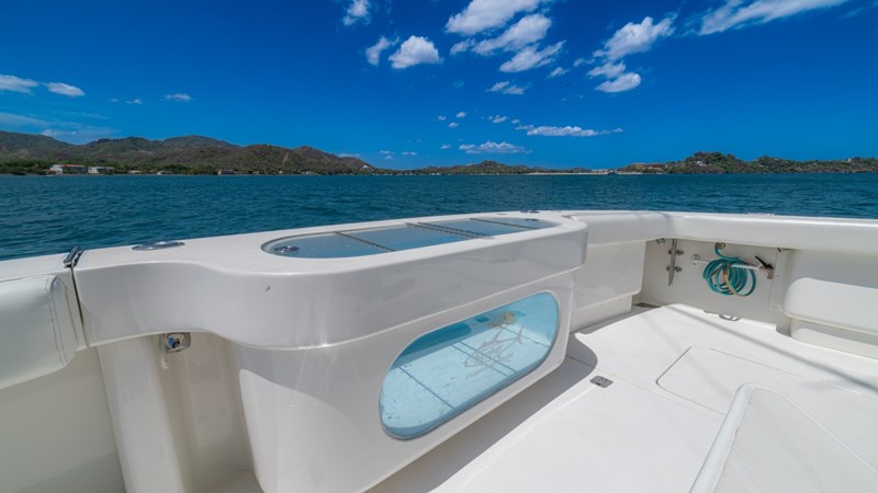 2005 Viking 61 Convertible 'Honey Girl' 