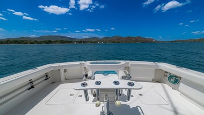 2005 Viking 61 Convertible 'Honey Girl' 