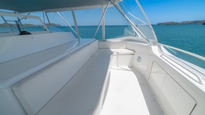 2005 Viking 61 Convertible 'Honey Girl' 