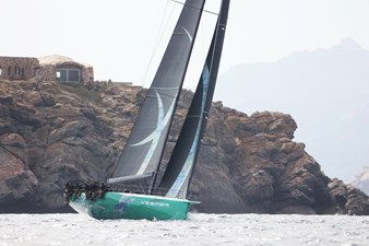 VESPER 1 Vesper upwind from Stb Bow Maxi 2022