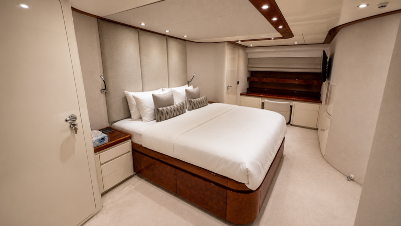 ALPHERATZ - Yacht à vendre