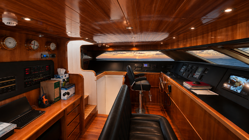 ALPHERATZ - Yacht à vendre
