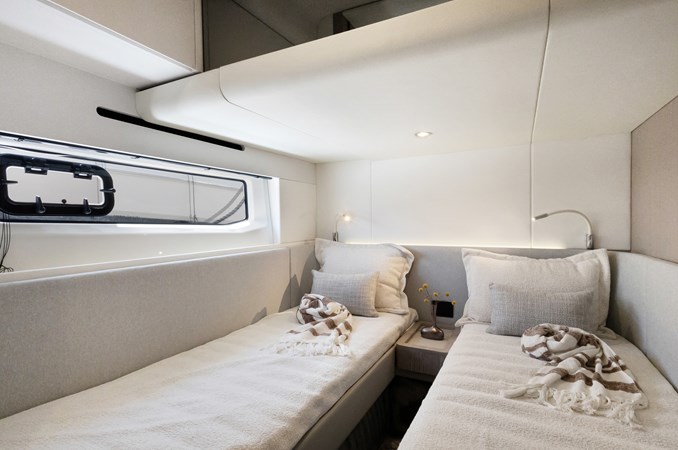 GUYAL - Yacht à vendre
