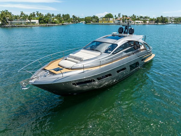 QUANTUM - Yacht zu verkaufen
