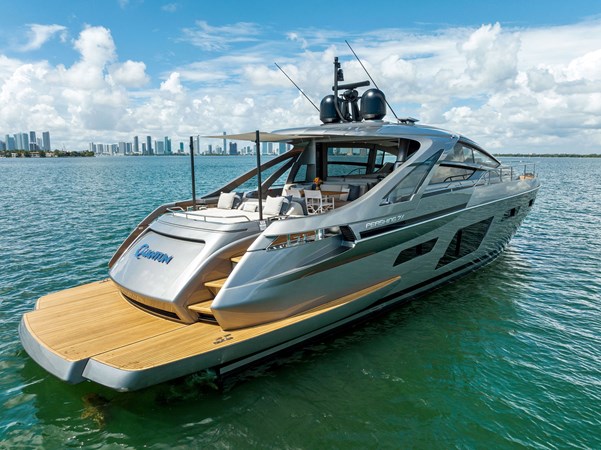 QUANTUM - Yacht zu verkaufen