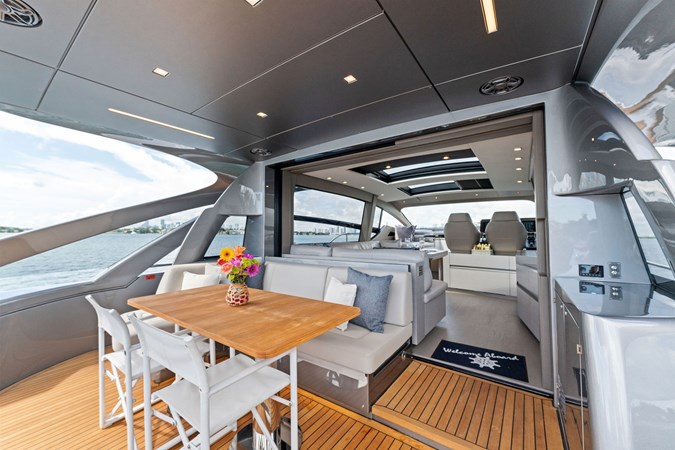 QUANTUM - Yacht zu verkaufen