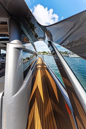 QUANTUM - Yacht zu verkaufen