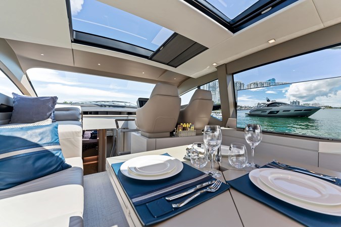 QUANTUM - Yacht zu verkaufen