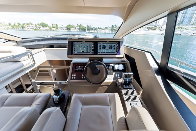 QUANTUM - Yacht zu verkaufen