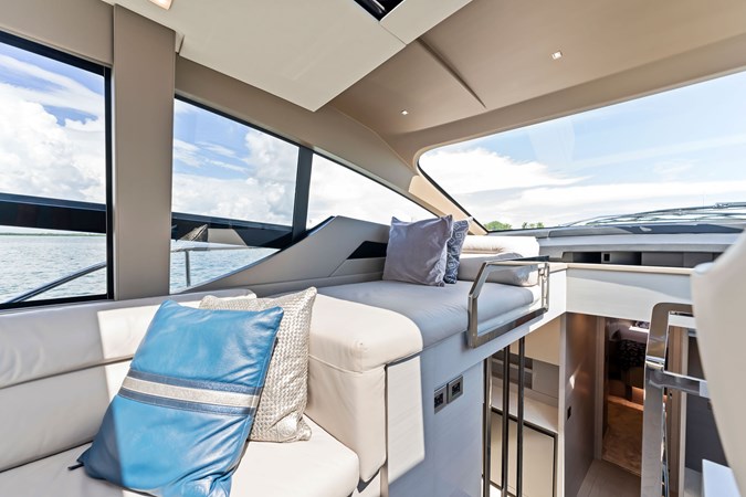QUANTUM - Yacht zu verkaufen