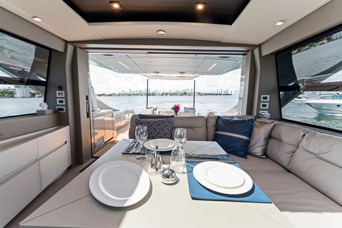 QUANTUM - Yacht zu verkaufen