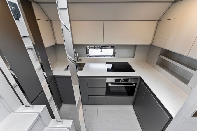 QUANTUM - Yacht zu verkaufen