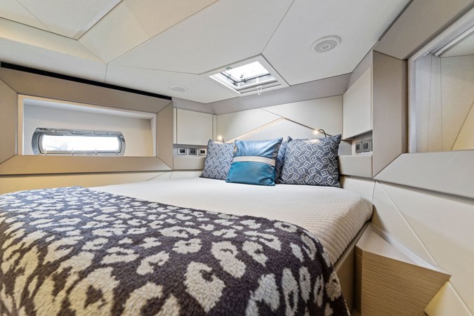 QUANTUM - Yacht zu verkaufen