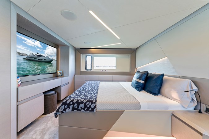 QUANTUM - Yacht zu verkaufen