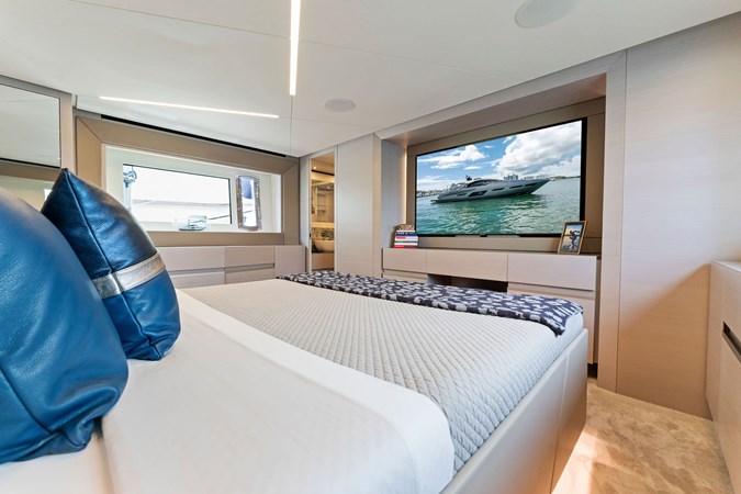 QUANTUM - Yacht zu verkaufen
