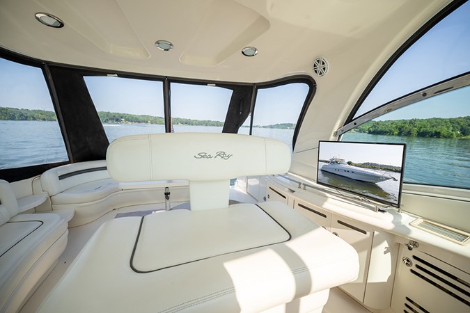 Fwd cockpit seat