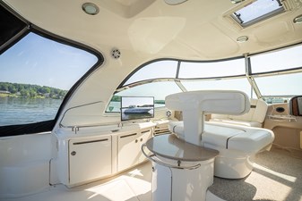 LILLY GRACE 16 Port cockpit