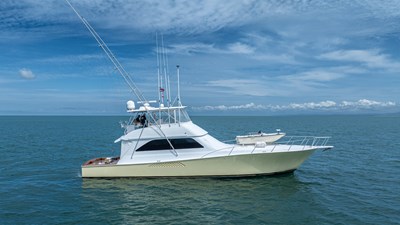 BOLITA TOO 0 Profile 2002 Viking 61 Convertible