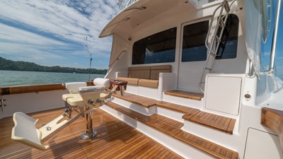 BOLITA TOO 1 2002 Viking 61 Convertible 