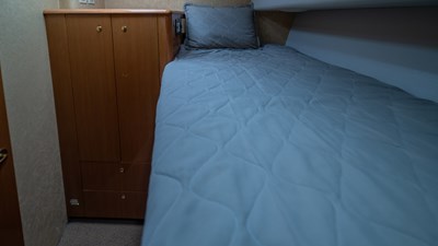 BOLITA TOO 17 2002 Viking 61 Convertible 