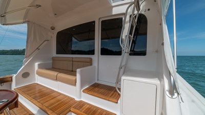 BOLITA TOO 41 2002 Viking 61 Convertible 