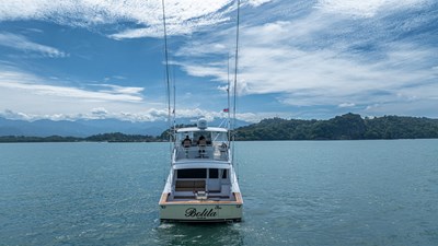BOLITA TOO 70 2002 Viking 61 Convertible 
