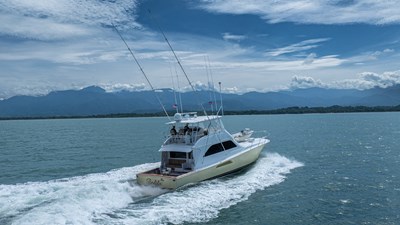 BOLITA TOO 87 2002 Viking 61 Convertible 