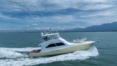 BOLITA TOO 81 2002 Viking 61 Convertible 