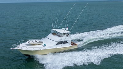 BOLITA TOO 84 2002 Viking 61 Convertible 
