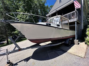 27' Eastern 2001 27 Lobster Fisherman 4 
