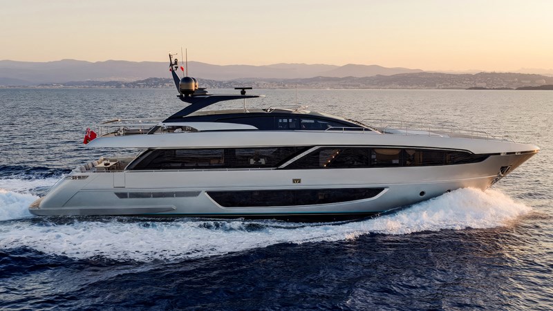 M - Yacht à vendre