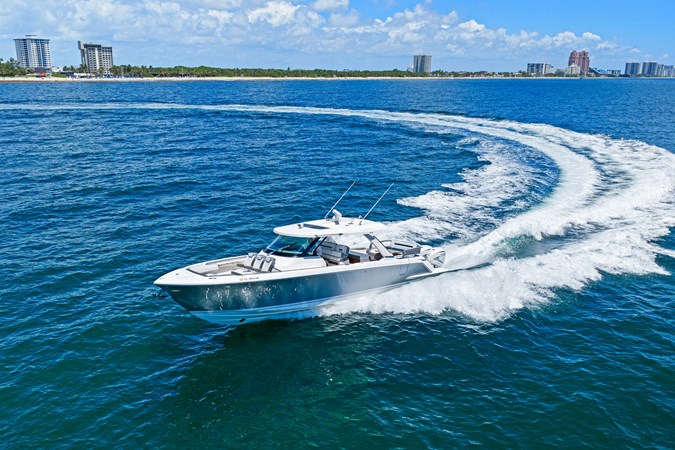 WHAT THE HULL - Yacht for sale