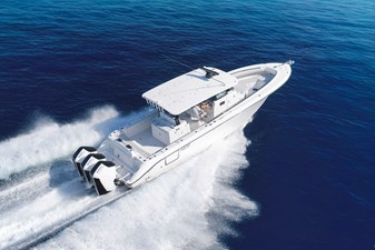 2024 HCB 42 Lujo 27 