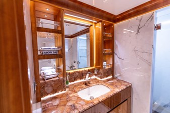 Atlantis 39 
