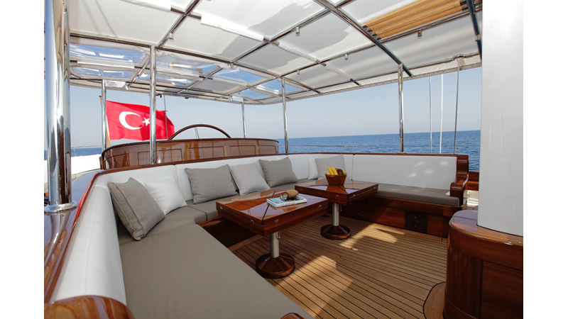 IN LOVE - Yacht zu verkaufen