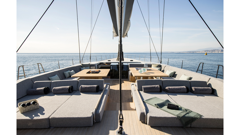 CEFEA - Yacht à vendre