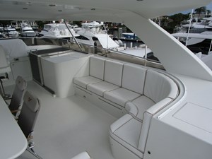 Stbd. Side Seating    