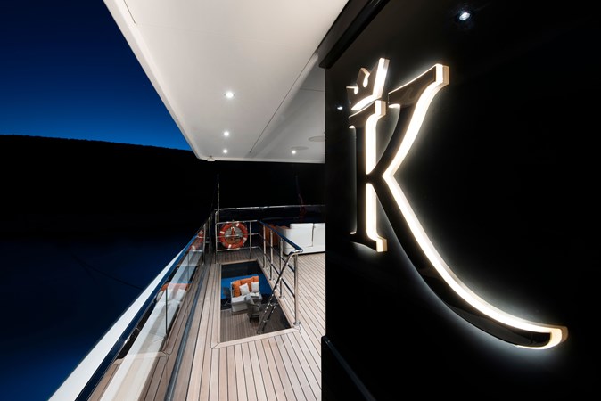 K - Яхта на продажу