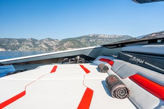 BLADE 28 