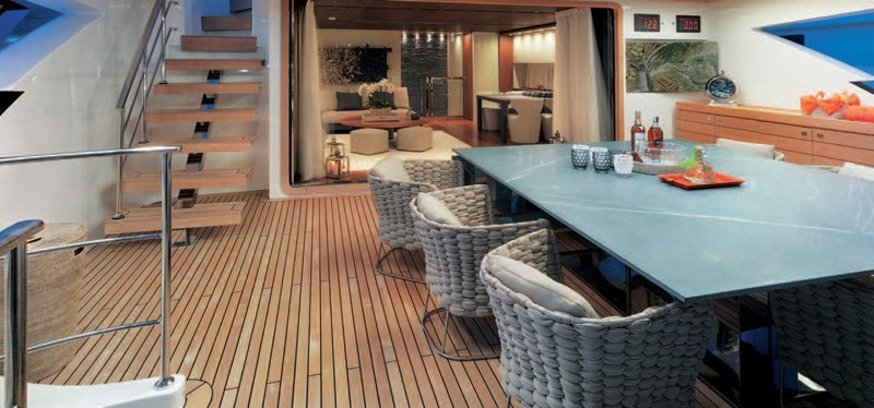 O - Yacht for sale