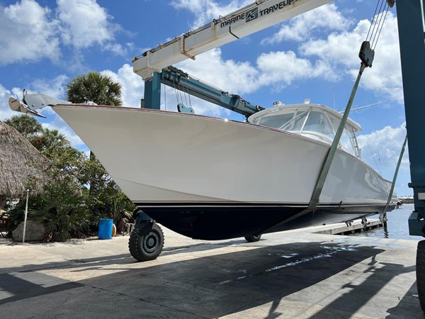 Hull side, note bow thruster  